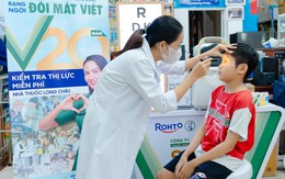 Long Châu và V.Rohto tầm soát thị lực miễn phí – Vì sức khỏe đôi mắt Việt