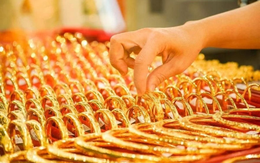 Giá vàng thế giới lao dốc, giá vàng nhẫn trong nước tiếp tục giảm Giá vàng thế giới lao dốc, giá vàng nhẫn trong nước tiếp tục giảm