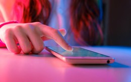 Nền kinh tế FOMO