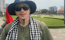 Thanh niên đạp xe từ Bắc vào Nam dịp 30/4, giờ lại đạp ngược từ Nam ra Bắc đón 2/9: Đã tìm ra chiếc xe đạp khổ nhất Việt Nam!