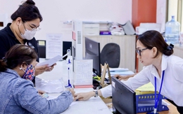 Bộ Nội vụ nêu nguyên nhân gần 36.000 viên chức xin thôi việc trong 3 năm