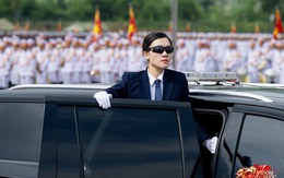 Oai phong dàn phương tiện đặc chủng chống khủng bố lần đầu hợp luyện diễu binh