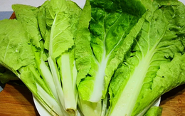 4 loại rau cực hút sâu, dễ bị phun đẫm thuốc trừ sâu, nhưng nhiều người mê tít
