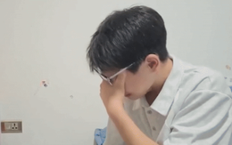 Clip người cậu khóc nức nở khi dạy cháu học bài hút hơn 3 triệu view: Cảnh tượng sao mà quen thuộc quá!