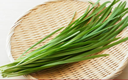 8 lợi ích không ngờ khi ăn lá hẹ thường xuyên