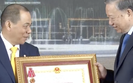 Vingroup của tỷ phú Phạm Nhật Vượng nhận Huân chương lao động hạng Nhất
