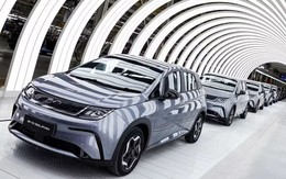 Xe điện giá rẻ Trung Quốc khiến thế giới lo sợ: ĐNÁ là chiến trường nóng bỏng, loạt đại lý kêu cứu vì phải bán phá giá