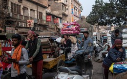 Tại đất nước mà 800 triệu dân vẫn nhận trợ cấp lương thực, một ‘cơn ác mộng’ sắp ập đến khi doanh nghiệp có nguy cơ phá sản hàng loạt, hàng triệu lao động tái nghèo