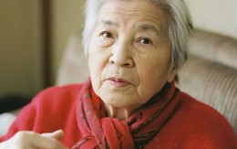 Cụ bà U70 có hưu lương 22 triệu đồng/tháng, sổ tiết kiệm hơn 2,5 tỷ đồng bật khóc: Mềm lòng khiến tôi trắng tay