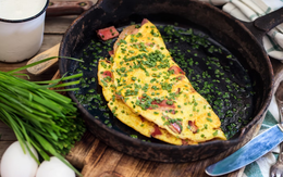 Loại lá được mệnh danh là “rau của thận" ngoài chợ Việt bán rẻ bèo, giải quyết 5 vấn đề sức khỏe