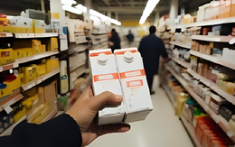 Có thuật ngữ kinh tế riêng nói về việc hàng hóa cứ nhỏ dần mà giá chẳng đổi, bạn đã biết chưa?