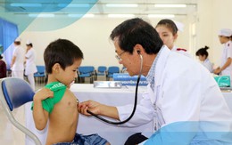 Vị bác sỹ Việt Nam 2 lần xây dựng những 'đế chế' bệnh viện tư nhân nghìn tỷ rồi bán cho 'đại gia' ngoại