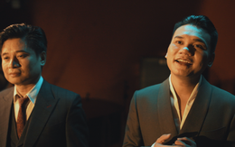 Giám đốc 1 Nhà hát nhận lời song ca, Khắc Việt phải thốt lên "may mắn đặc biệt"