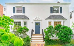 Ngôi nhà rao bán 1 USD, khách trả hơn nửa triệu USD