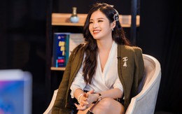 Phan Hoàng Thu: Từ hoa hậu xinh đẹp đến BTV tài chính