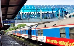 Dừng chạy tàu Hà Nội - Vinh, TPHCM tránh bão số 5