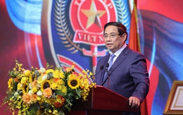 Thủ tướng: Thể chế thông thoáng nhưng cần ngăn chặn "trục lợi chính sách"