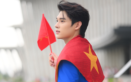 Mỹ nam đang gây sốt cõi mạng với bộ ảnh diện áo đoàn hướng về đại lễ 2/9 là ai?