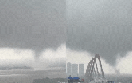 Hà Nội: Lốc xoáy cuồn cuộn, cao hàng chục mét, xuất hiện ngay gần khu vực cầu Nhật Tân