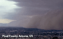 Bão bụi "nuốt chửng" một thành phố ở Mỹ: Video ghi lại khung cảnh không tưởng