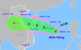 Áp thấp nhiệt đới sắp mạnh thành bão, hướng thẳng vào miền Trung