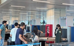 Tốn vài phút cởi giày, thắt lưng, con số bất ngờ về thiệt hại cho kinh tế