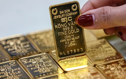 Giá vàng ngày 30/8 lên cao kỷ lục, vượt mốc 130 triệu đồng/lượng