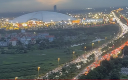 Đường đến Trung tâm Hội chợ triển lãm Quốc gia ùn tắc, CSGT đề nghị không đi qua cầu Nhật Tân