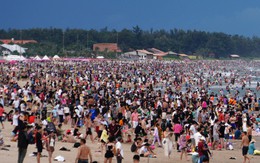 Biển Vũng Tàu kín đặc du khách