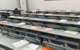 Bức ảnh chụp một giảng đường khiến toàn mạng tranh cãi về tính ích kỷ của con người