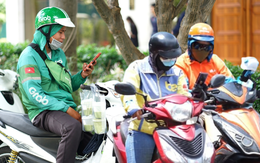 Rục rịch bỏ xe xăng chạy xe điện nhưng các bác tài vẫn lăn tăn trăm mối: Muốn lắm mà vẫn chưa dám!