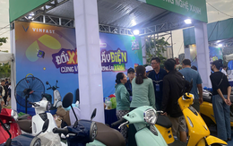 Thị trường xe máy điện TP HCM sôi động chưa từng có