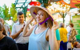 Gần 1 triệu người tham dự Lễ hội Văn hóa Việt Nam tại Matxcơva: Người Nga cực thích phở bò, bánh bao và cà phê