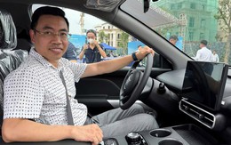 Đại gia Phú Thọ mua 10.000 xe điện VinFast Limo Green