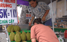 VIDEO: Thực hư sầu riêng giá 35.000 đồng/ký tại TP HCM