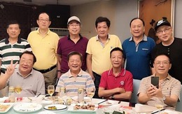 10 năm trả tiền cho buổi họp lớp, đến lần cuối tôi vẫn bí mật thanh toán 20 triệu đồng: Về nhà bị vợ mắng, nhận thêm dòng tin nhắn “sững người”