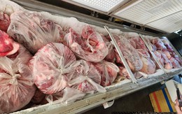 Phát hiện bí mật khủng bên trong 7 tủ cấp đông ở Nghệ An, Công an lập tức yêu cầu mang đi tiêu huỷ