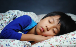 Cảnh báo: Hãy để ý lúc con bạn ngủ, nếu có những dấu hiệu này thì có thể IQ sẽ bị suy giảm!