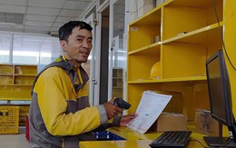 Phí ship chỉ 165K, vị khách ở TPHCM chuyển khoản luôn 165 triệu đồng: Shipper lập tức báo cáo luôn lãnh đạo đơn vị