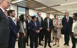 "Ông lớn" công nghệ Đức đầu tư trung tâm R&B hơn 150 triệu euro ở TP HCM "Ông lớn" công nghệ Đức đầu tư trung tâm R&B hơn 150 triệu euro ở TP HCM