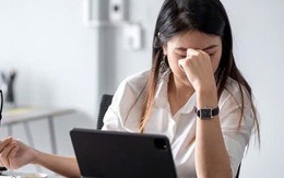 4 thói quen âm thầm hủy hoại não bộ: Điều thứ nhất và thứ 3 hầu như ai cũng có