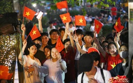 Lời chào đầu tiên của buổi sáng Tết Độc Lập: “Xin chúc sức khoẻ bà con nha”