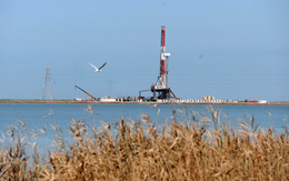 Chịu hơn 5.000 lệnh trừng phạt, quốc gia châu Á đáp trả thẳng thừng phương Tây với siêu dự án có trữ lượng 67 tỷ thùng dầu, được 2 'ông lớn' BRICS âm thầm hậu thuẫn