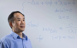 Thần đồng toán học 14 tuổi được tuyển thẳng vào Đại học Bắc Kinh trở về quê nhà cống hiến sau 40 năm ở Mỹ