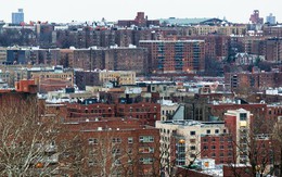 Thị trường BĐS Mỹ tăng thêm 20.000 tỷ USD trong vòng 5 năm, đang ở mức đắt đỏ bậc nhất lịch sử... tỷ phú Warren Buffett có động thái "lạ"