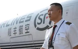 Shipper chăm chỉ học từng phút, 13 năm vượt 30.000 ứng viên trúng tuyển thành cơ trưởng: Tôi tận dụng, học từng phút giây