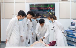 Chỉ có 13 trường trên cả nước đào tạo bác sĩ nội trú: Bạn biết hết chưa?