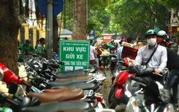 Chủ tịch Hà Nội yêu cầu 3 phường trung tâm kiểm tra các bãi xe vi phạm