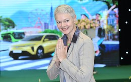 Đại sứ Na Uy nhiều lần đi xe điện VinFast tại Việt Nam: “Tôi hy vọng sẽ thấy loại xe này ở Na Uy”