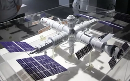 Nga khánh thành Trung tâm vũ trụ quốc gia mới